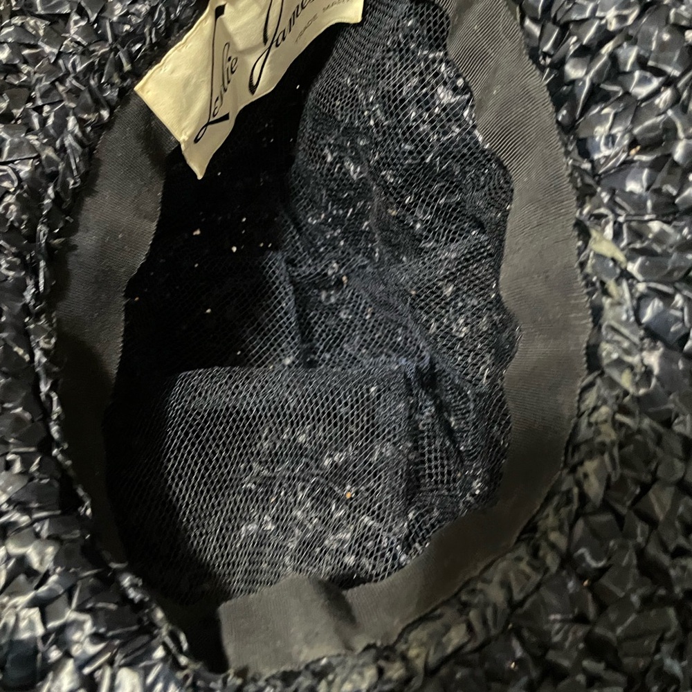 Vintage Chic Textured Women's Hat in Black - Picture 4 of 4